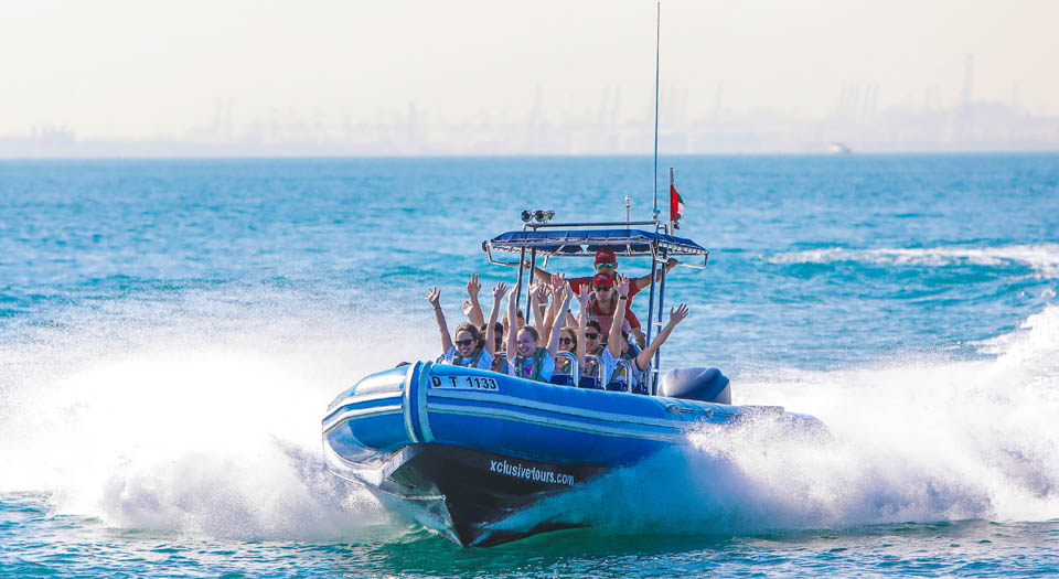 Splash blue boat tour in dubai