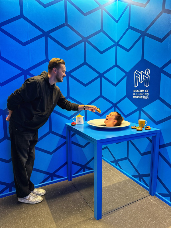 museum of illusion with museum in Dubai