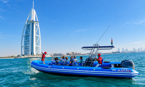 Blue Boat Dubai Sightseeing and Waterfront Tour
