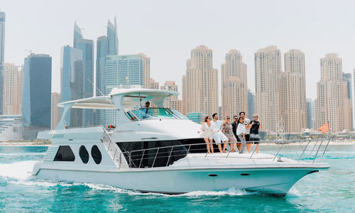 Family Yacht Experience Dubai