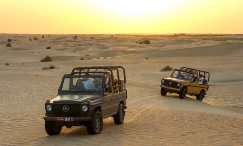 Evening heritage desert safari by vintage G-Class in Dubai