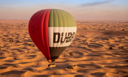 Overnight cultural retreat with hot air balloon ride in Dubai